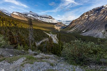 Landschap in de Rocky Mountains van Roland Brack