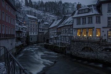 Monschau in de winter by Richard Driessen