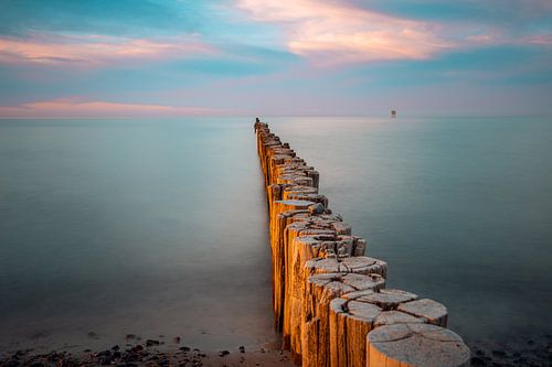 Sonnenaufgang am Strand Gespensterwald Nienhagen an der Ostsee, Ostseeküste, Mecklenburg-Vorpommern, Deutschland von Thilo Wagner
