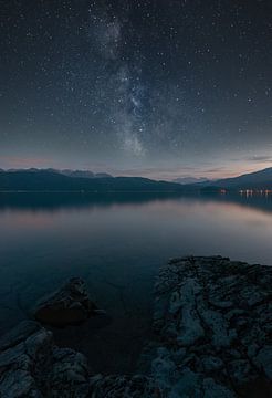 Melkweg boven het Walchenmeer van Anselm Ziegler Photography