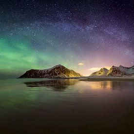 Lofoten-Skagsand with Northern Lights and Milky Way 3-2 by Henk Meeuwes