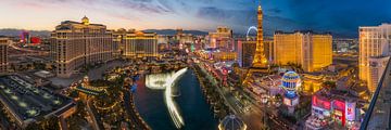 Las Vegas Skyline Panorama - 2 by Edwin Mooijaart