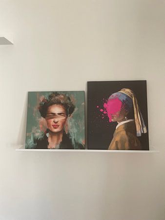 Mädchen mit dem Perlenohrring mit Farbfleck