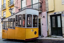 Elevador da Bica by Dirk Rüter