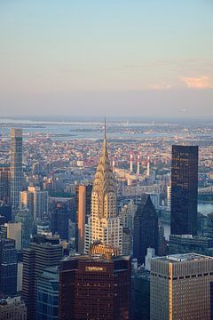 Het Chrysler Building bij zonsondergang van Frank's Awesome Travels