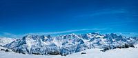 Uitzicht over de Tiroler-Alpen in Oostenrijk tijdens een mooie winterdag van Sjoerd van der Wal Fotografie thumbnail