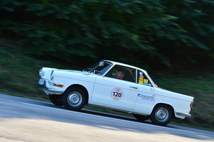 BMW 700 Coupe on the mountain - Eggberg Klassik 2019 - by Ingo Laue
