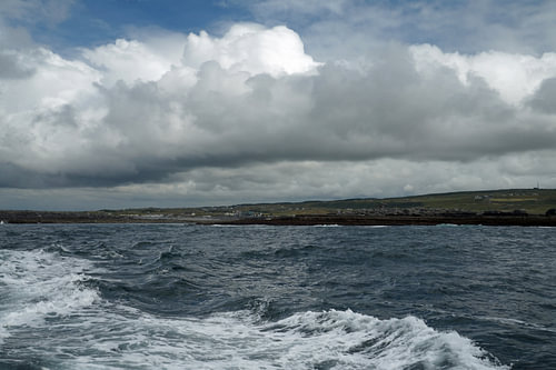 Boottocht op de Atlantische Oceaan naar de Cliffs of Moher