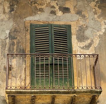 romantic balcony by Hanneke Bantje