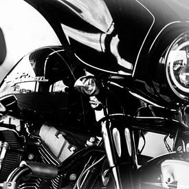 Die Schönheit einer Harley Davidson von Niels Stolk