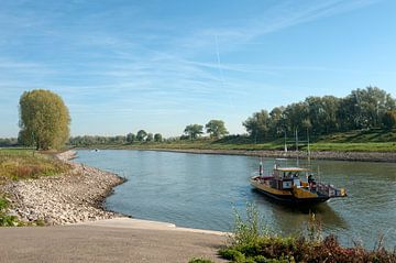 Laag water aan de Ijssel van Richard Wareham