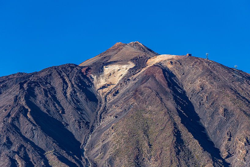 Gros plan sur le sommet d'El Teide sur Easycopters