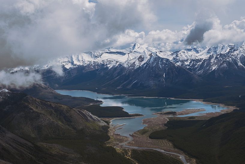 Schöne Aussicht in den kanadischen Rocky Mountains von Eline Huizenga