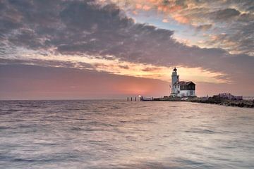 Lighthouse Marken by John Leeninga