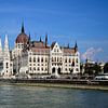Hungarian parliament river view by Frank's Awesome Travels