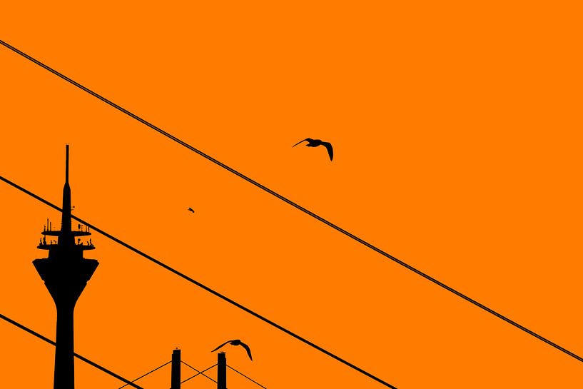 Tour du Rhin Düsseldorf Silhouette Düsseldorf Orange par Die Farbenfluesterin