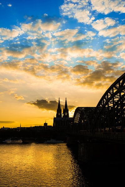Cathédrale de Cologne au coucher du soleil par Günter Albers
