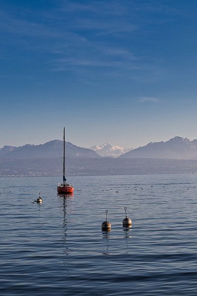 Boot und Mont Blanc von Raphael Kipfer
