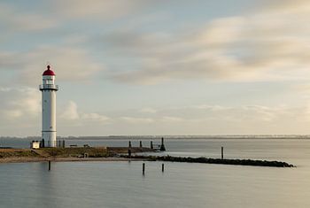 Vuurtoren in Hellevoetsluis overdag