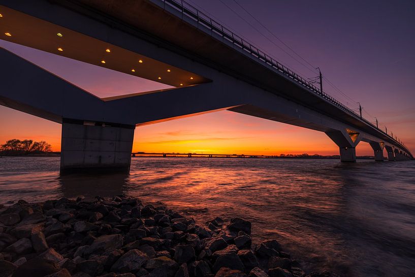 Moerdijk bridge Sunset by Zwoele Plaatjes