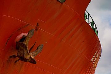 Schip afgemeerd aan de steiger in de haven Amsterdam van scheepskijkerhavenfotografie