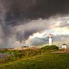 De vuurtoren van Hellevoetsluis tijdens een storm van Miranda van Hulst