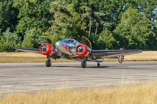 Beechcraft Model 18 van Classic Formation.