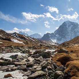 Vue sur les montagnes de l'Himalaya sur Ton Tolboom