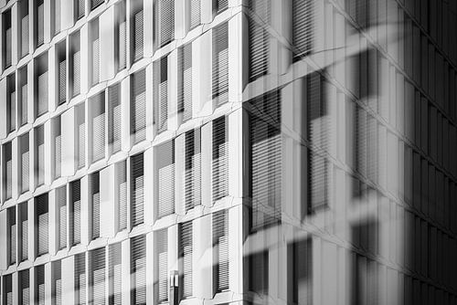 Fenêtre exposée au soleil (double exposition numérique)
