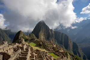Uitzicht op de oude Inca-stad Machu Picchu. UNESCO-werelderfgoed, Latijns-Amerika