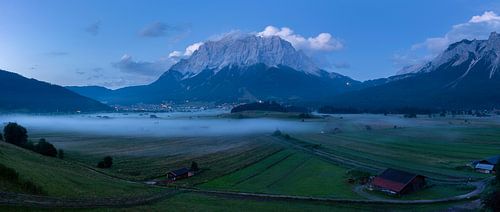 Panoramic view of the Zugspitze by Bart Harmsen