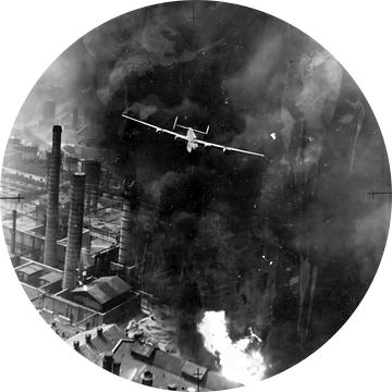 Bommenwerper vliegt door de rook bij een aanval in Roemenie, 1943 van Atelier Liesjes
