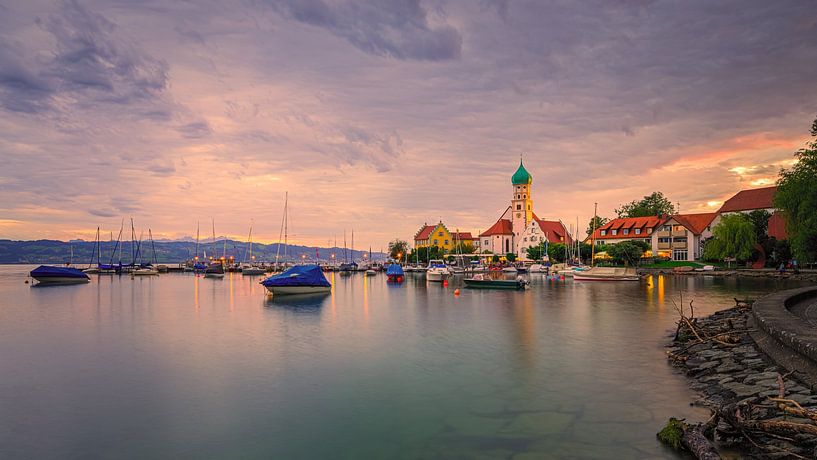 A sunset in Wasserburg by Henk Meijer Photography