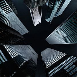 Wolkenkratzer bei Nacht von Maurice Dawson