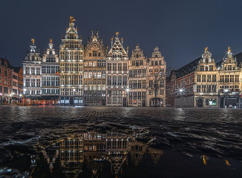 Grote Markt in Antwerp by Dennis Donders