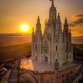 Kerk van Barcelona van Iman Azizi