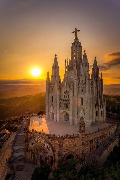 Barcelona Church by Iman Azizi