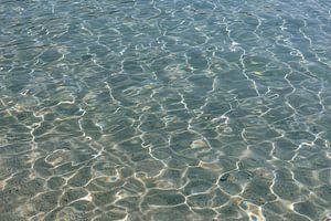 Eau bleue cristalline en Grèce | Photo de nature | Mykonos Travel Photography