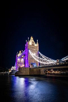 Tower Bridge, Londen van Michael Fousert