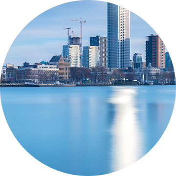 Zalmhaventoren Rotterdam reflectie van Ilya Korzelius
