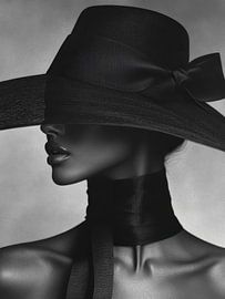 Stylish portrait in black by Carla Van Iersel