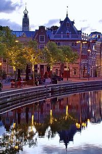 Haarlem, Spaarne zeer vroeg (2022) van Eric Oudendijk