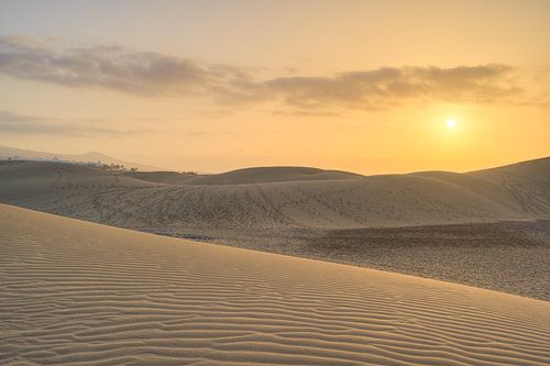 Sonnenaufgang in den Dünen von Maspalomas auf Gran Canaria