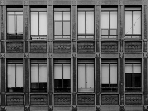 Façade en noir et blanc