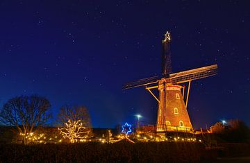 Hollandse molen in kerstsfeer van Chihong