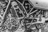 het even niet kloppende hart van een Ducati van autofotografie nederland thumbnail