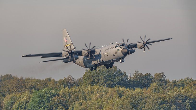 U.S. Air Force Lockheed C-130H Hercules. by Jaap van den Berg