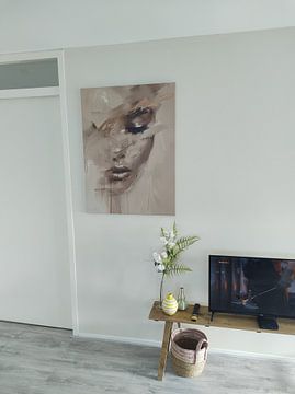 Klantfoto: Modern en abstract portret in goud en aardetinten van Carla Van Iersel