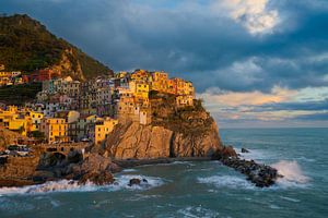 Manarola van de Cinque Terre in Italië van Robert Ruidl