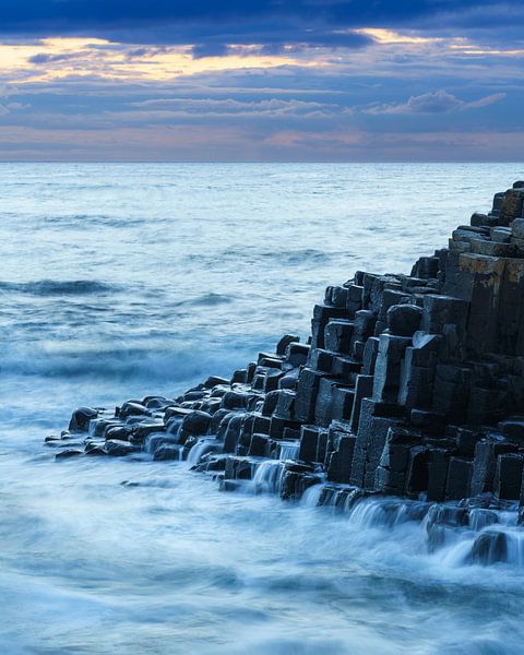 Ghostly rocks by Steven Driesen